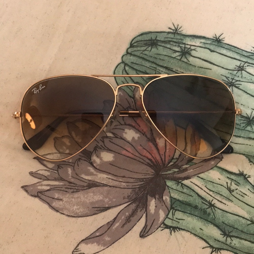 Gold Rayban Aviator Sunglasses - 55014